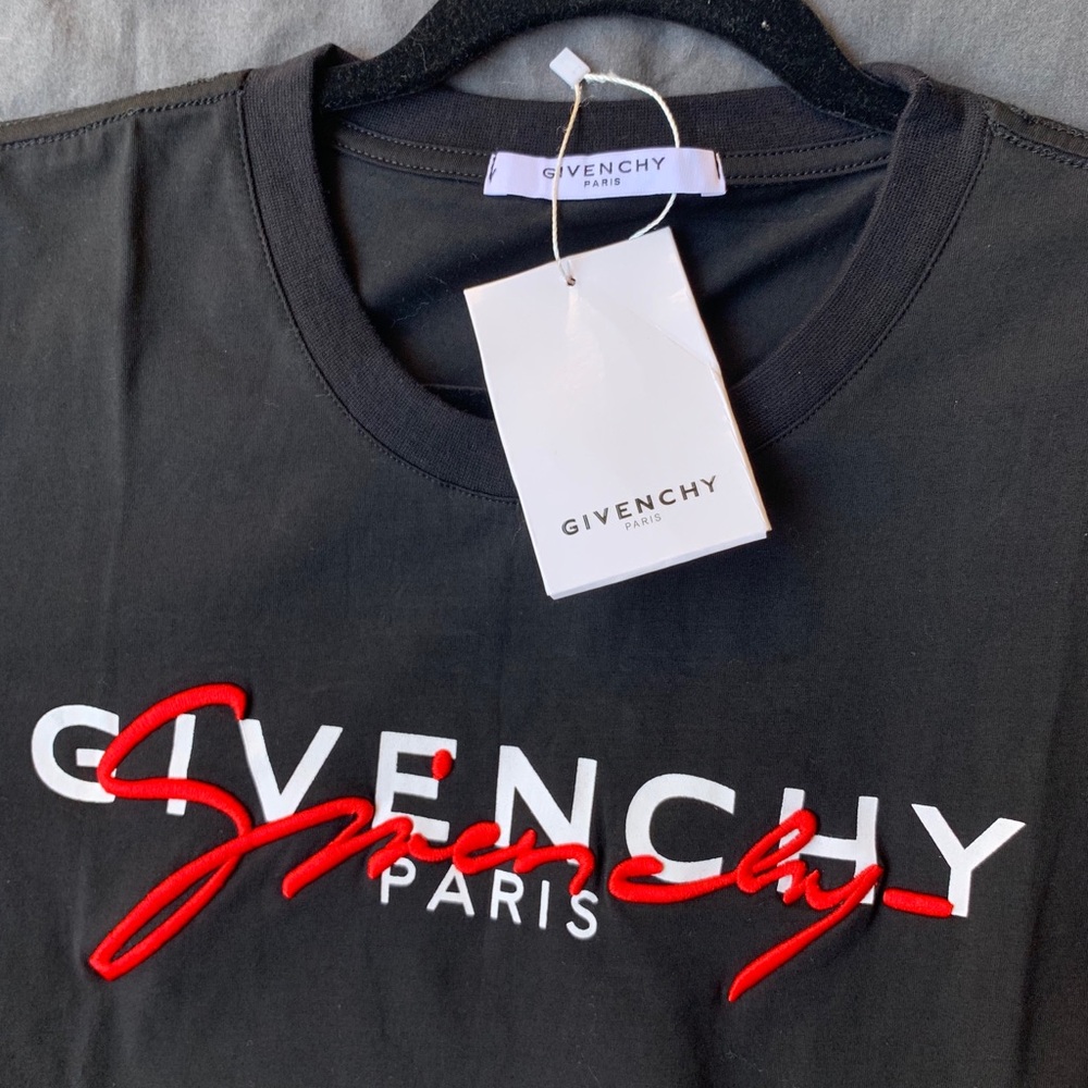 Givenchy Paris Tee